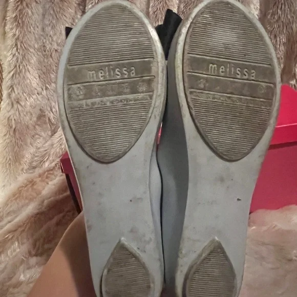 Melissa Alice and Wonderland Women's Black and White Bow Flats - Picture 5 of 7